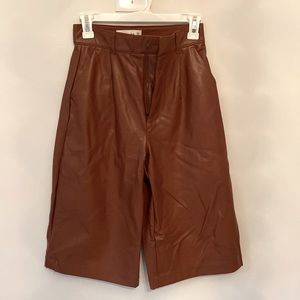 Abercrombie Faux Leather Crop Trouser size XS
